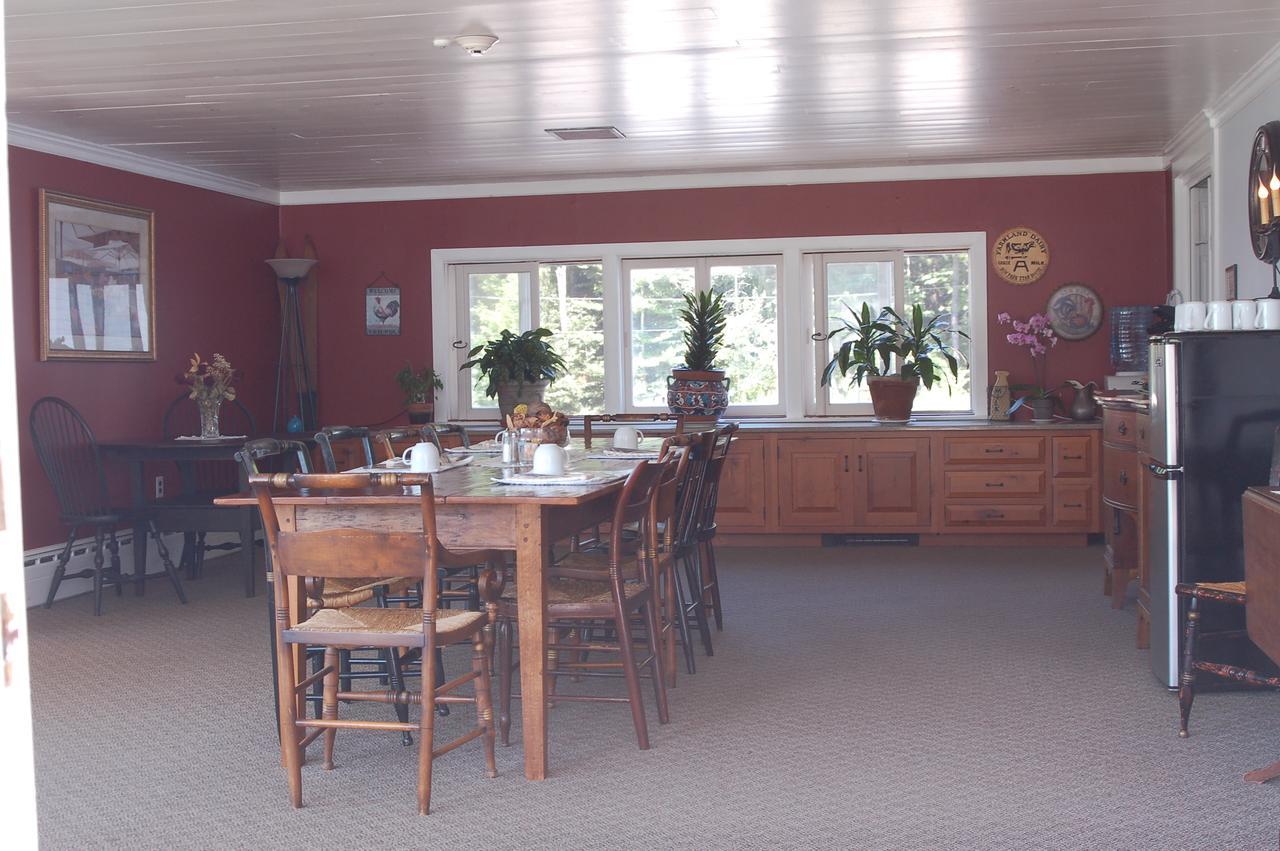 The New Hampshire Mountain Inn Wilmot Экстерьер фото