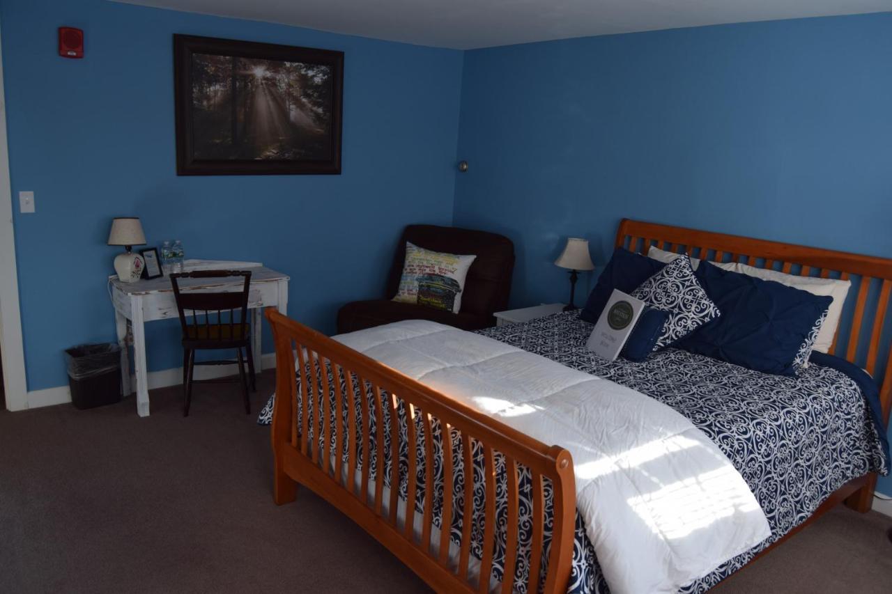 The New Hampshire Mountain Inn Wilmot Экстерьер фото