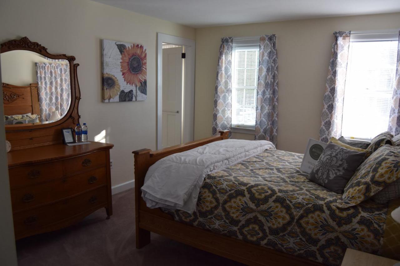 The New Hampshire Mountain Inn Wilmot Экстерьер фото