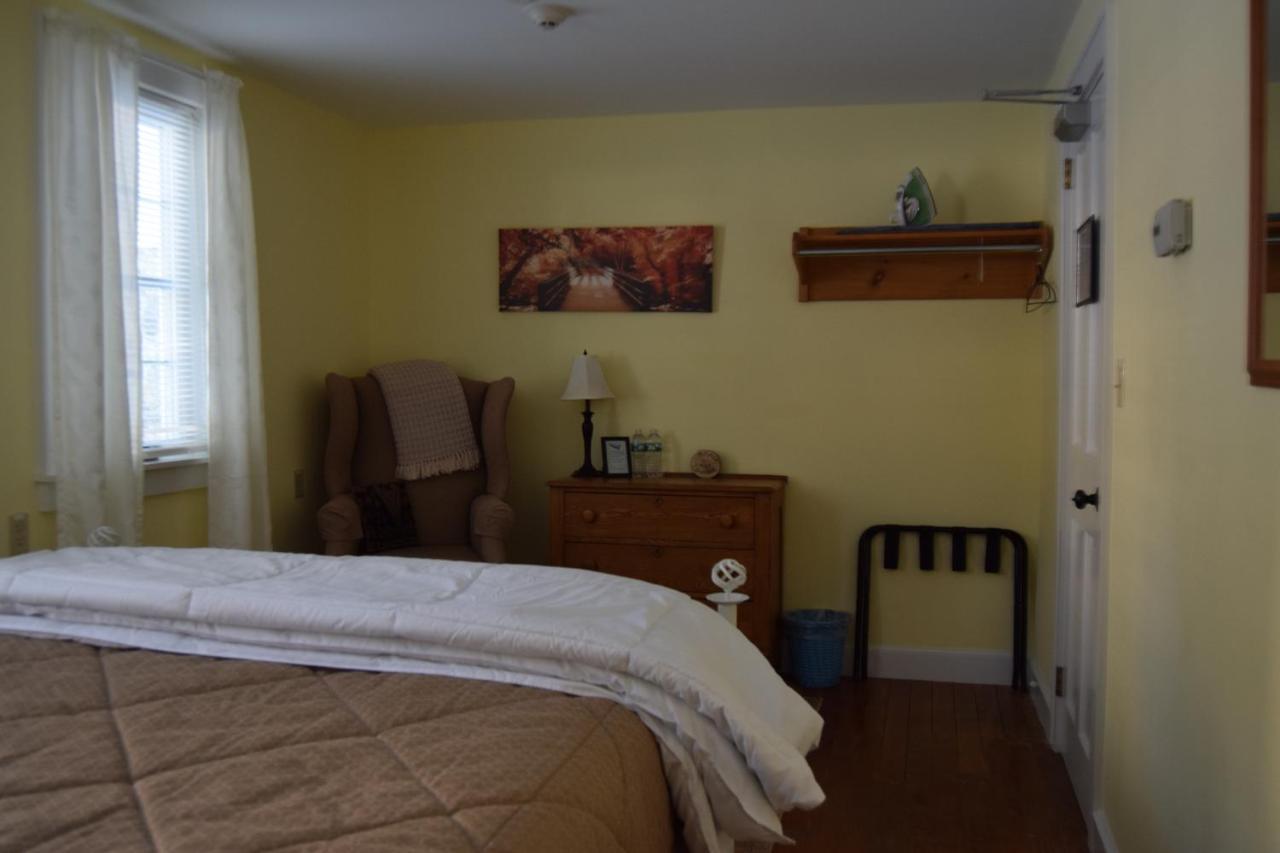 The New Hampshire Mountain Inn Wilmot Экстерьер фото